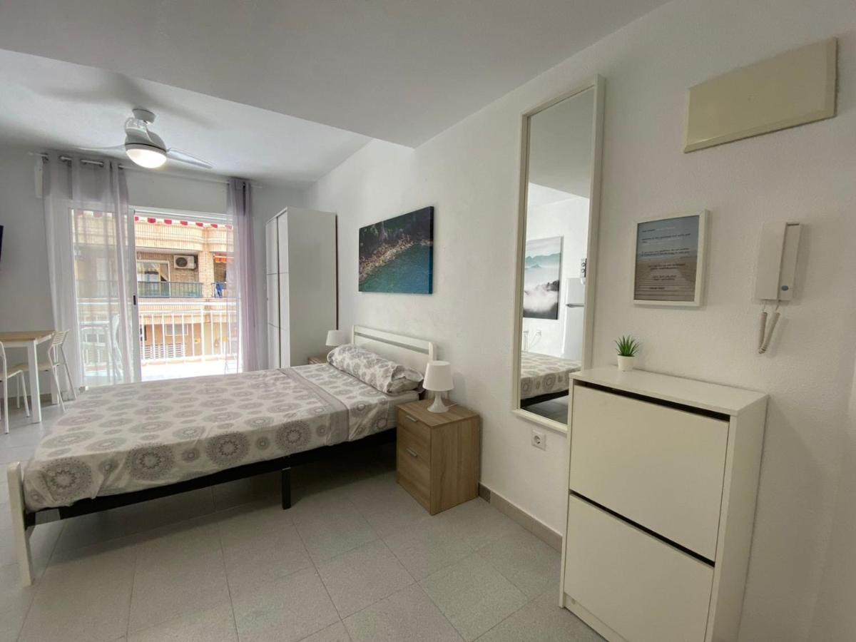 Lägenhet Studio på 23 m² i Torrevieja med 1 badrum  Exteriör bild